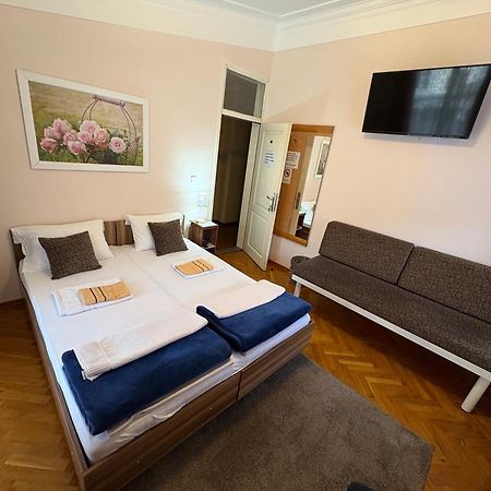 Hostel Dino Mostar Kültér fotó